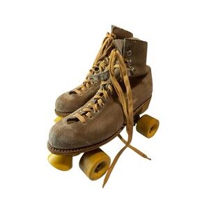 Vintage Retro Brown Suede Chicago Rink Roller Skates Size 8 Repair or Decor